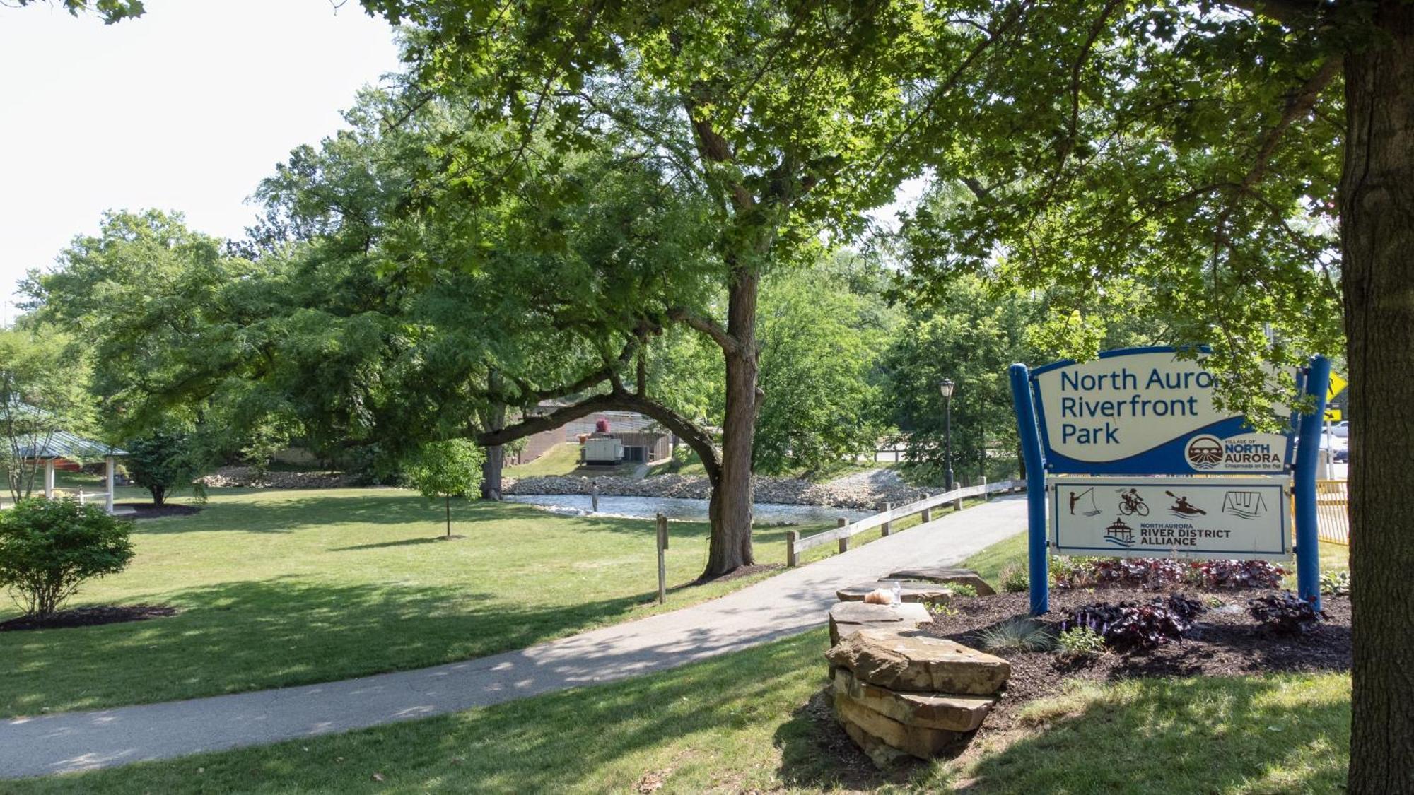 Hometowne Studios By Red Roof And Conference Center Chicago - N Aurora Naperville North Aurora Buitenkant foto